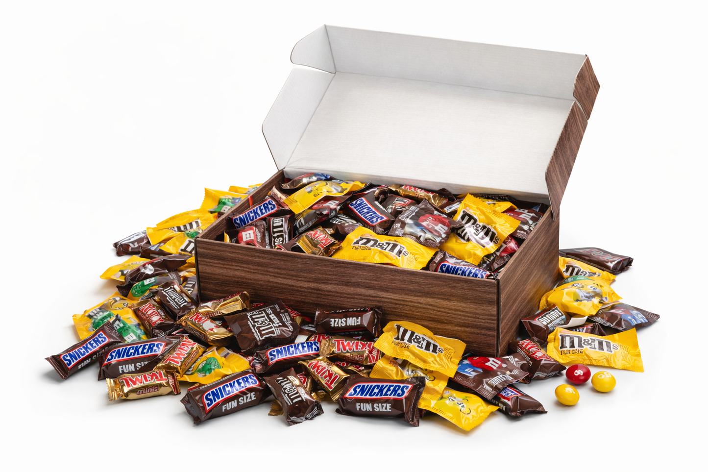 Gift Box Garden Chocolate Variety Gift Box 2LB – Snickers, Twix, M&M’s & Peanut M&M’s – Fun Size Assorted Candy – Perfect for Gifting, Parties & Sharing