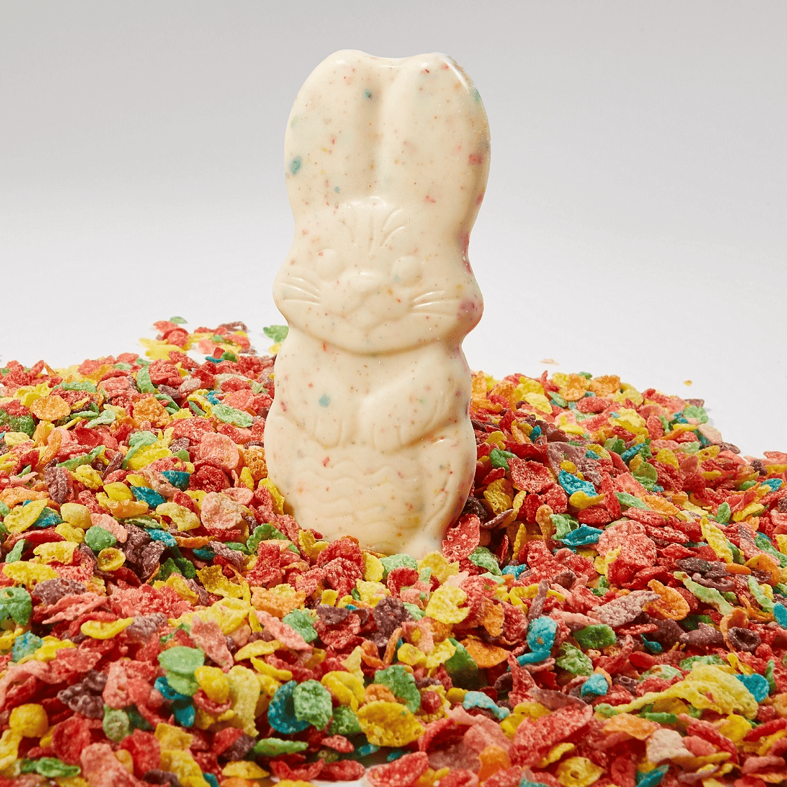Frankford Fruity Pebbles Cereal 'N Candy White Bunny 1.6 oz – Sweet & Crunchy Fruity Easter Treat