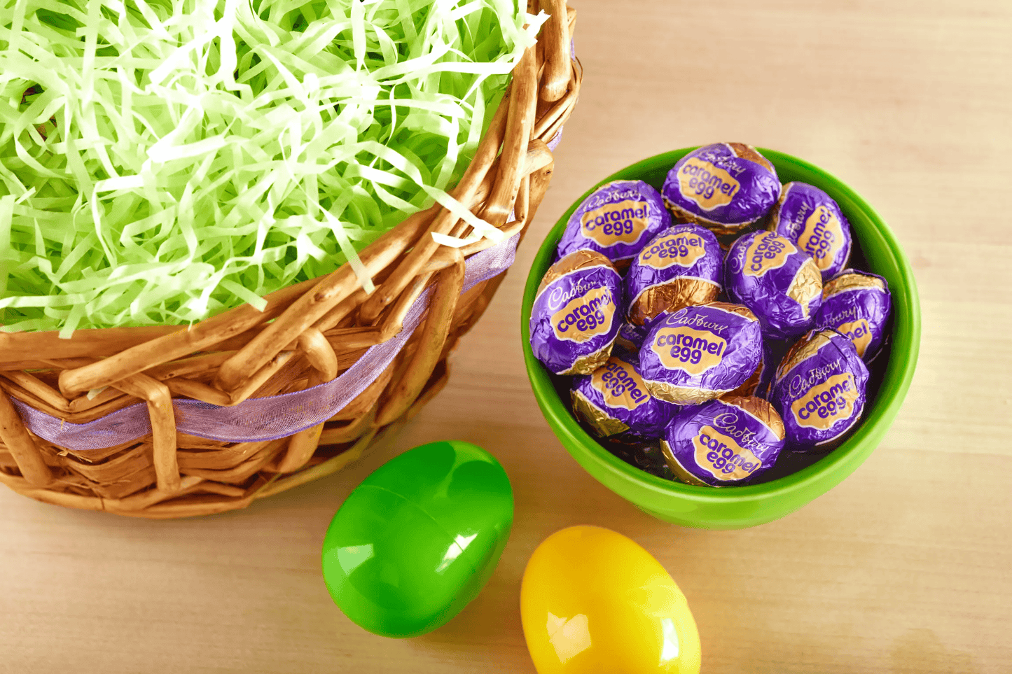 Cadbury Caramel Milk Chocolate Eggs – 4.8 oz, 4‑Count Box with Gooey Caramel Center Easter Treats