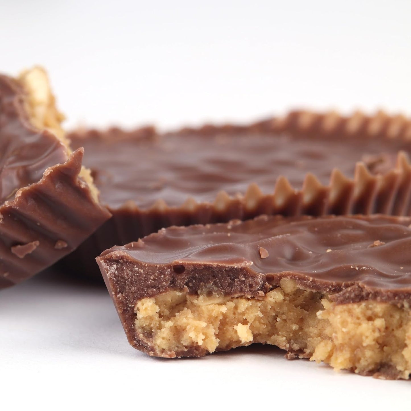 Clark Cups – 10 oz Candy Bag – Milk Chocolate Peanut Butter Cups with Crunchy Center – Classic Clark Bar Flavor