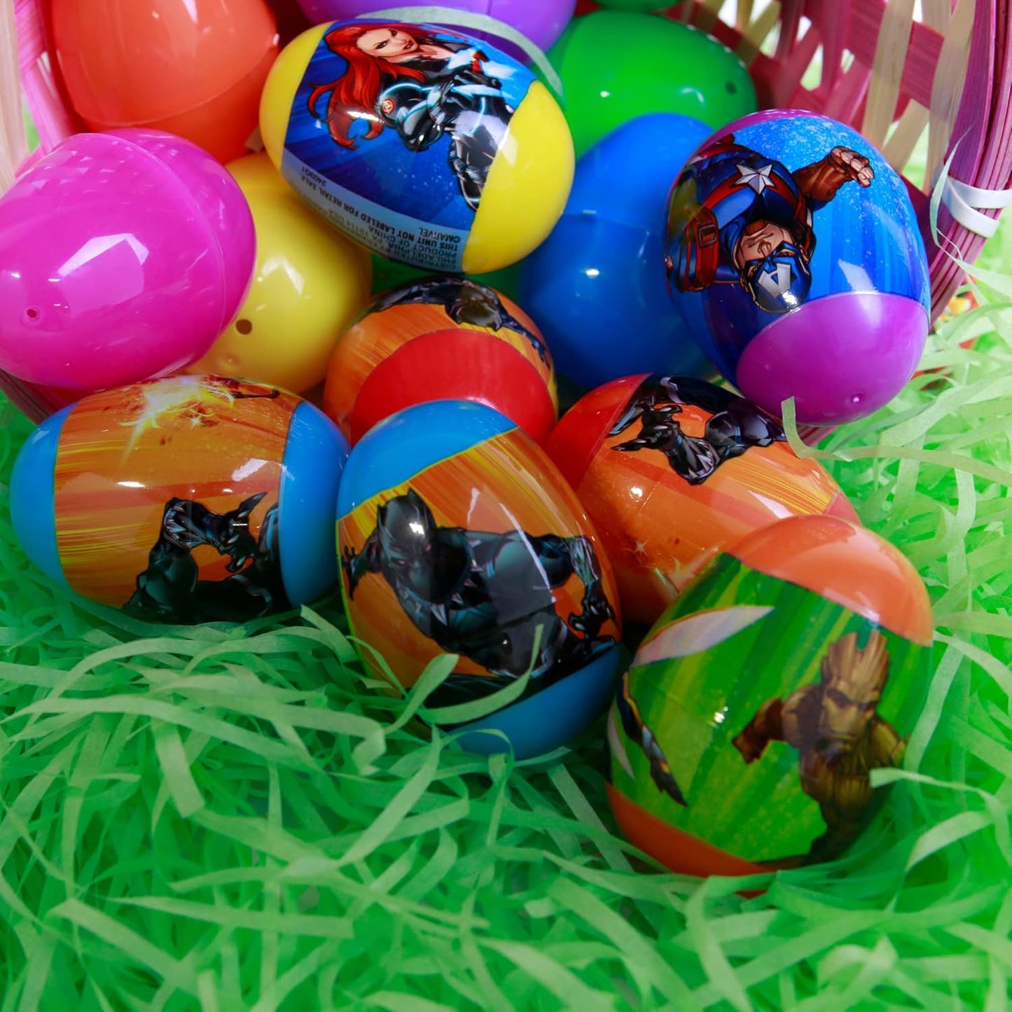 Frankford Marvel Egg Hunt with Candy – 16 Superhero Easter Eggs Prefilled with Assorted Candy (2.82 oz)