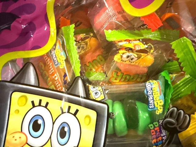SpongeBob SquarePants Krabby Patties Candy Mix – Sour, Original, & Pretty Patties – 19.05 oz Bag (Approx. 60 Pieces)